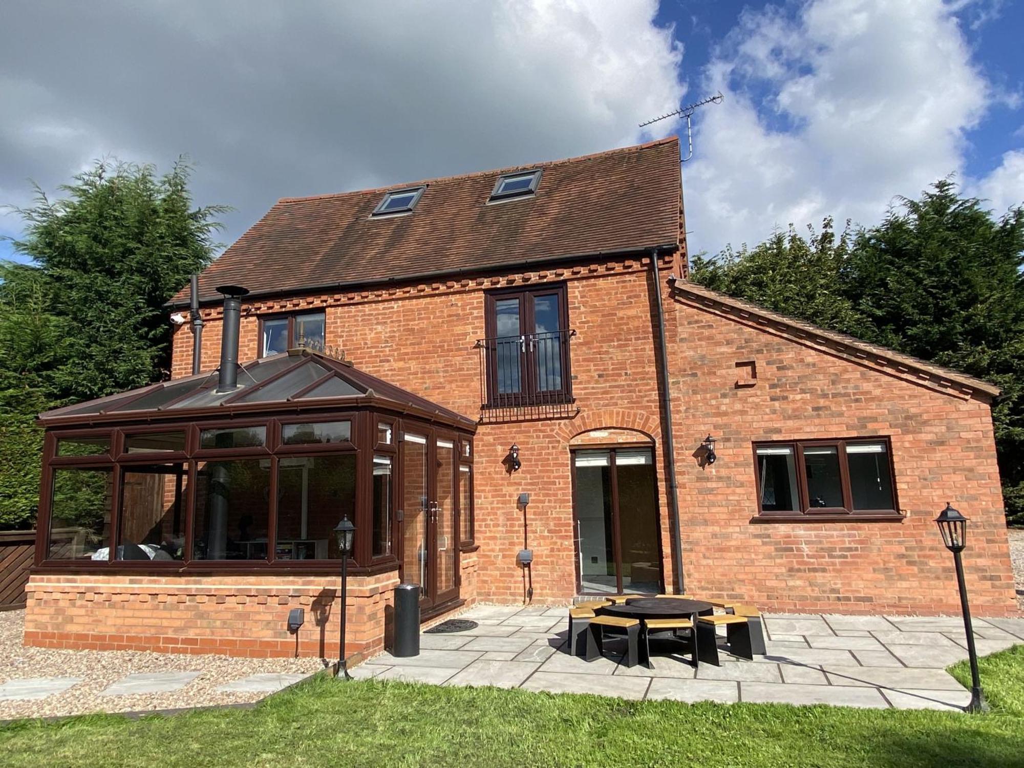 The Coach House Villa Birmingham Bagian luar foto